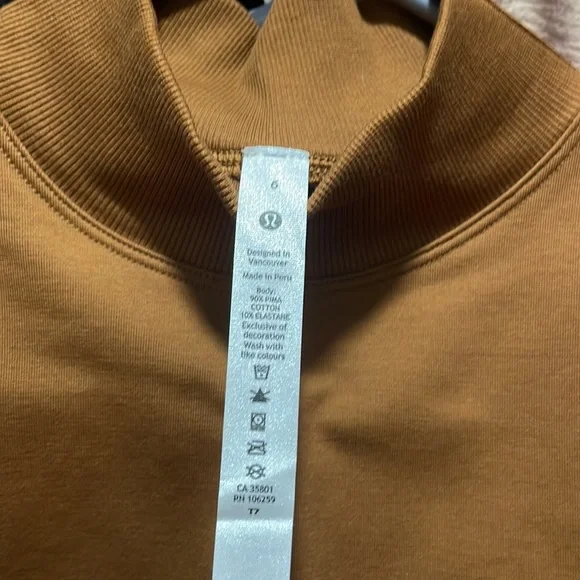 LA mock neck - Picture 4 of 4